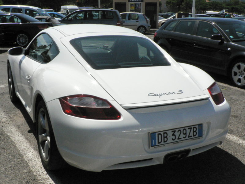 Cayman S
