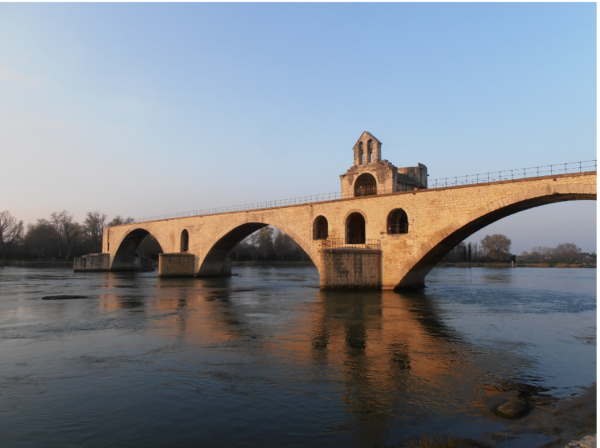 Ponte avignon